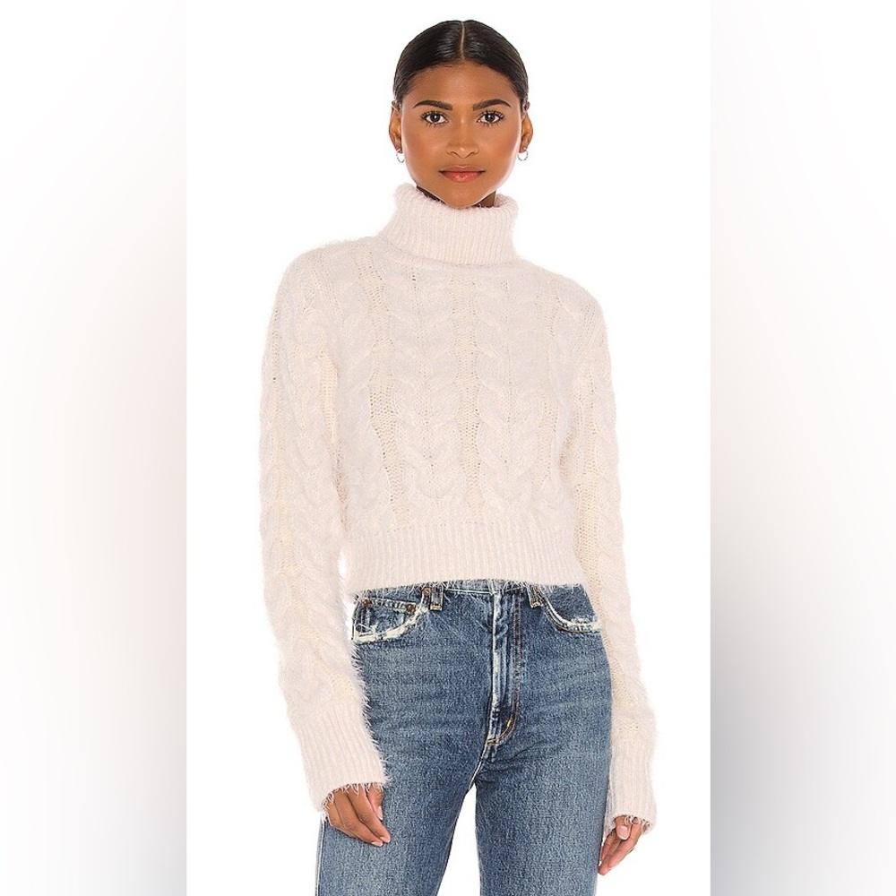 LPA Gisela Turtleneck‎